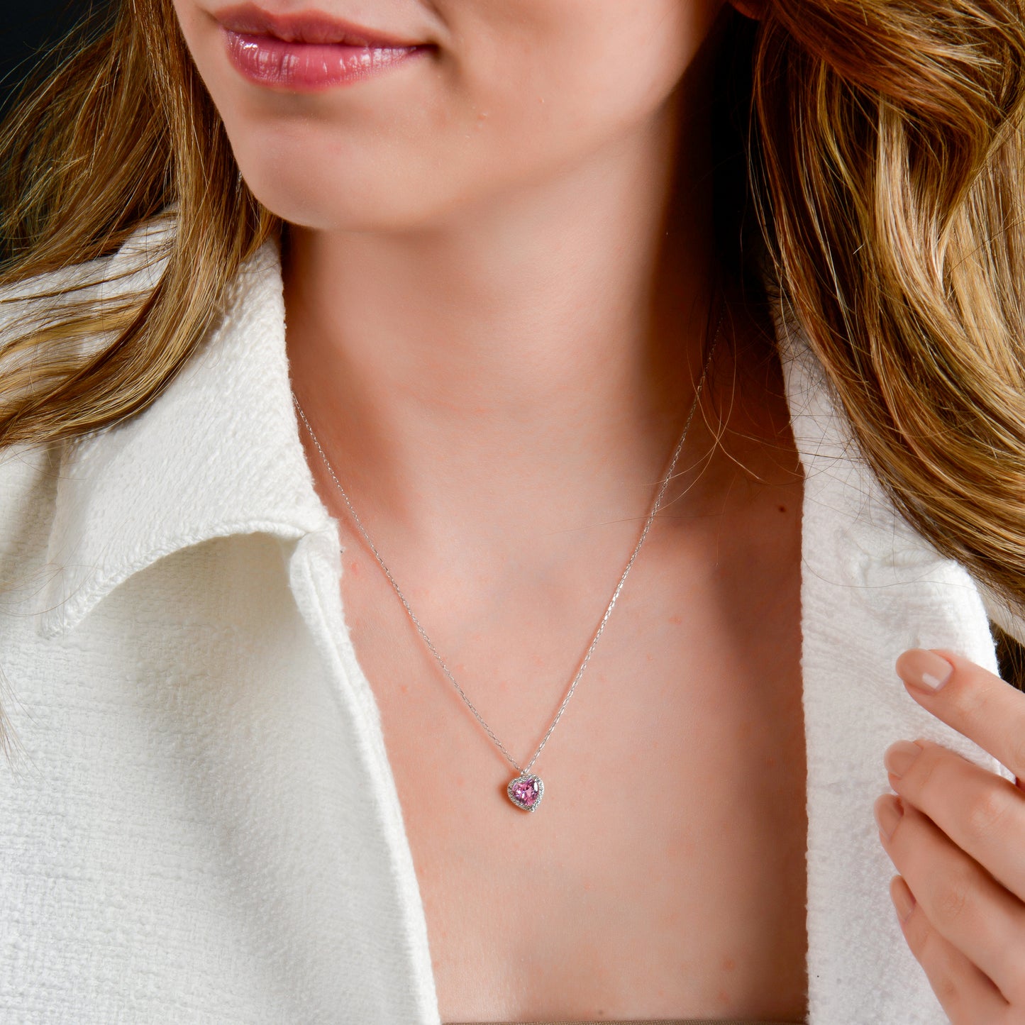 Swarovski Sevginin Rengi Pink Kadın Kolye