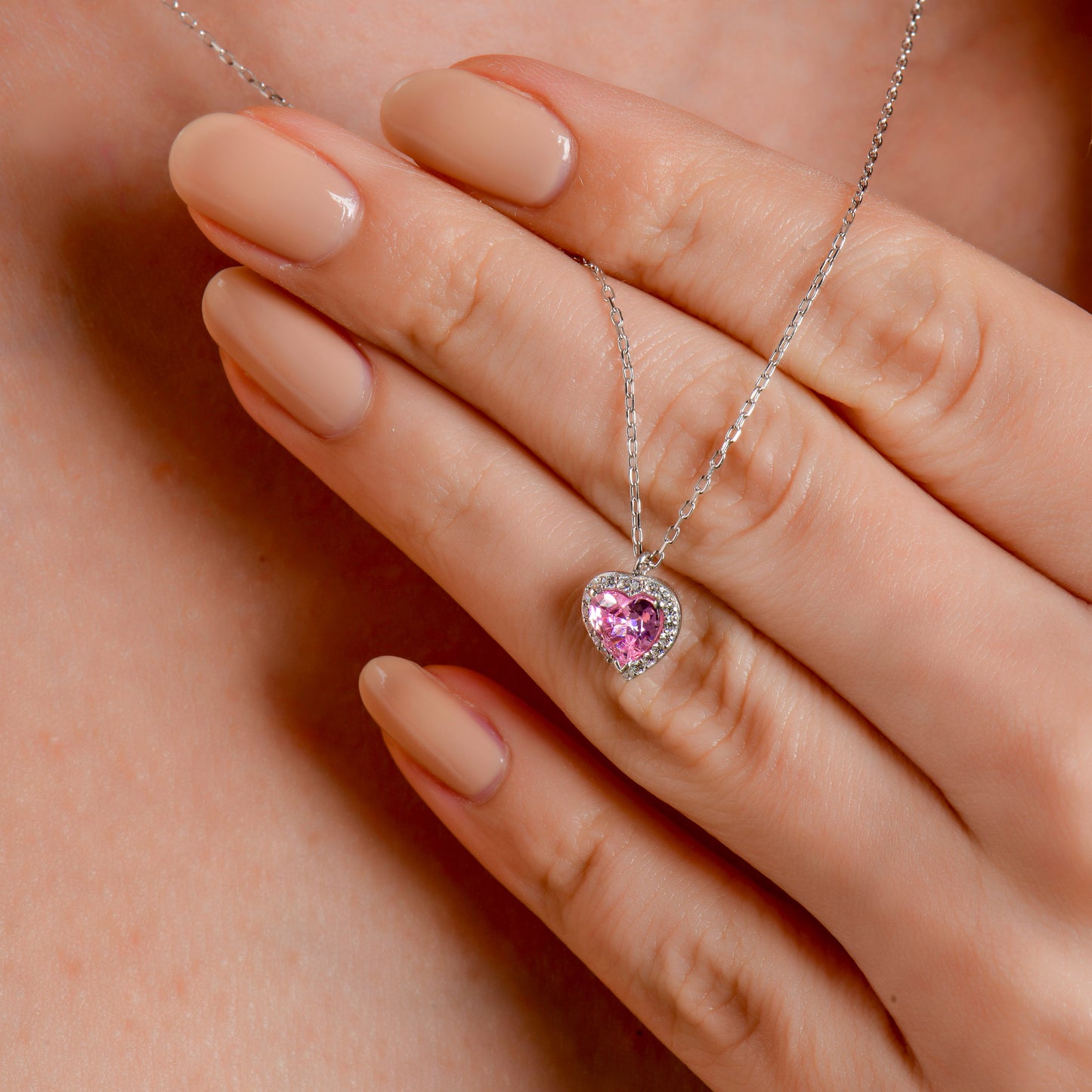 Swarovski Sevginin Rengi Pink Kadın Kolye