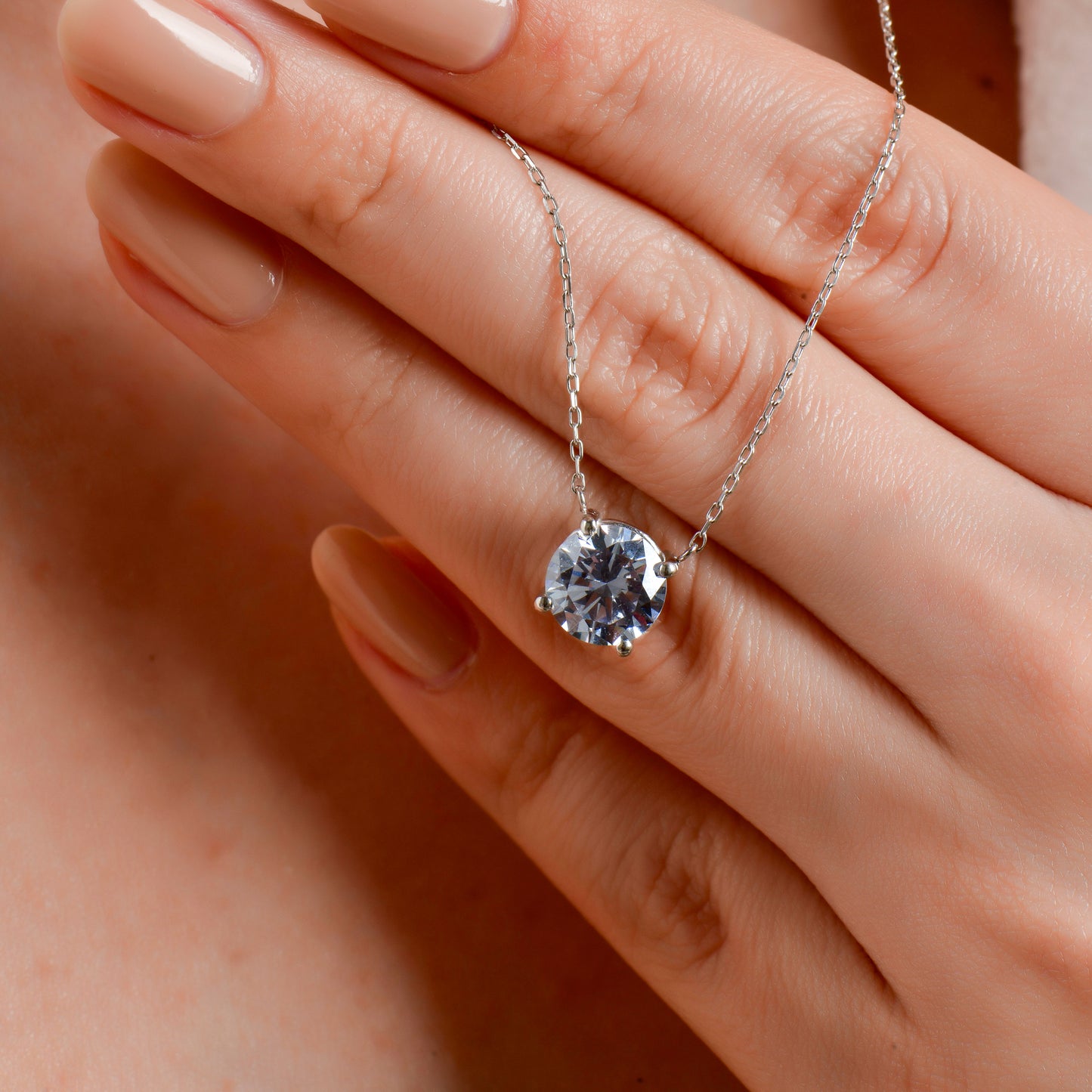 Swarovski XL Tek Taş Kadın Kolye