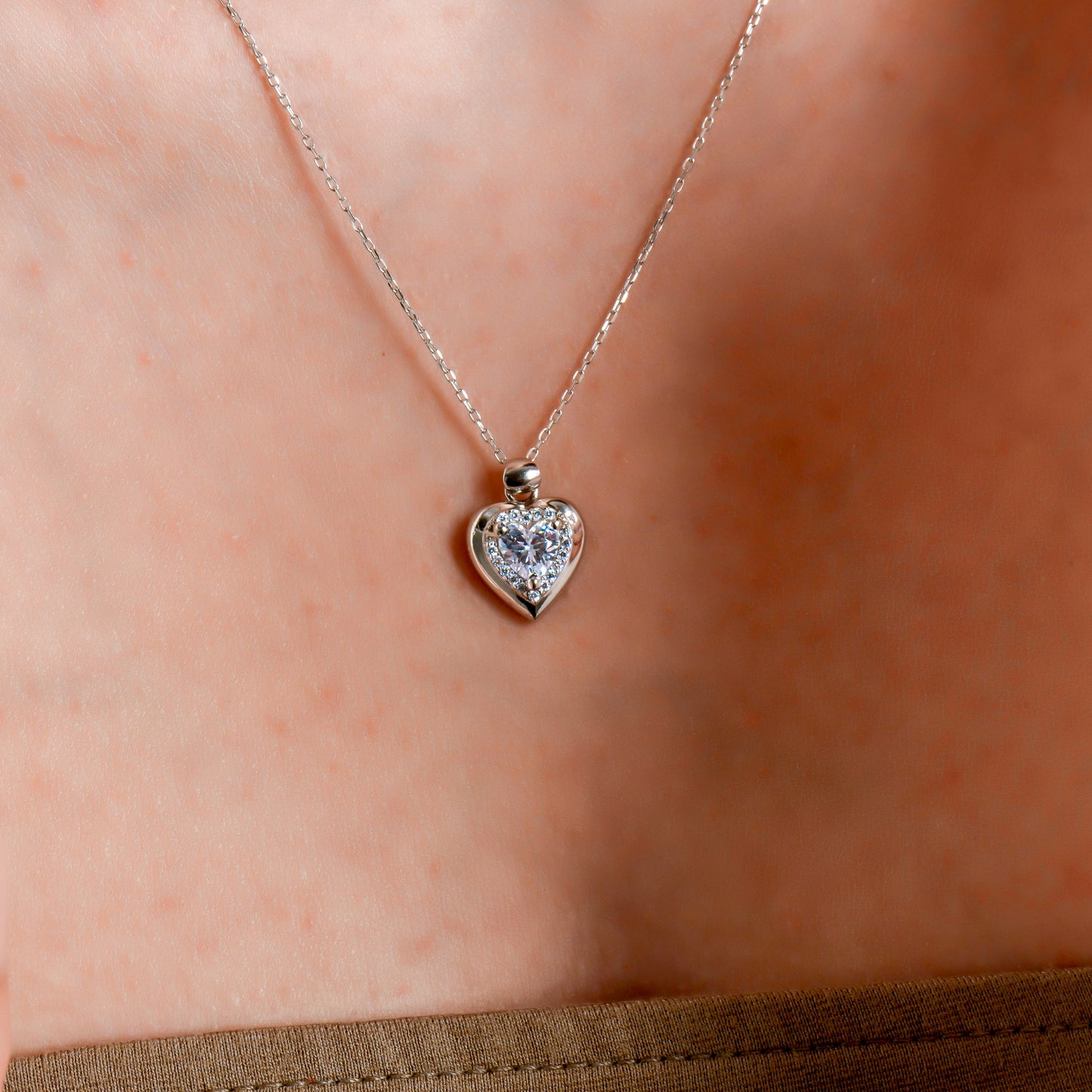 Swarovski Kalp Topaz Tam Tur Kadın Kolye