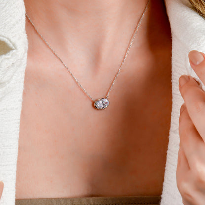 Swarovski Elips Baget Kadın Kolye