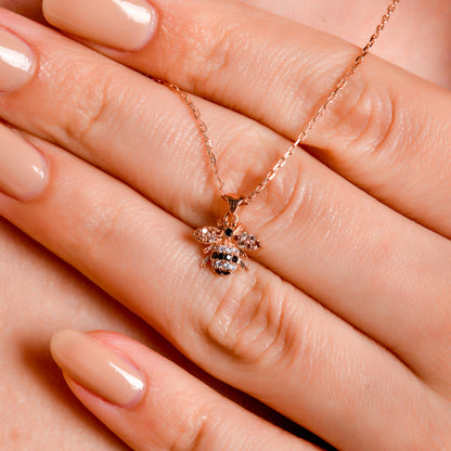 Swarovski Zirconia Arı Temalı Kadın Kolye