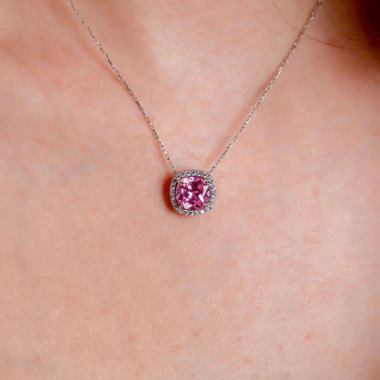 Swarovski Zirconia Pink Crown Kraliyet Kadın Kolye