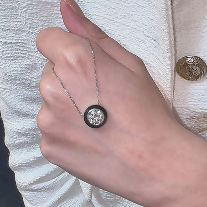 Swarovski  Tek Taş Kadın Kolye